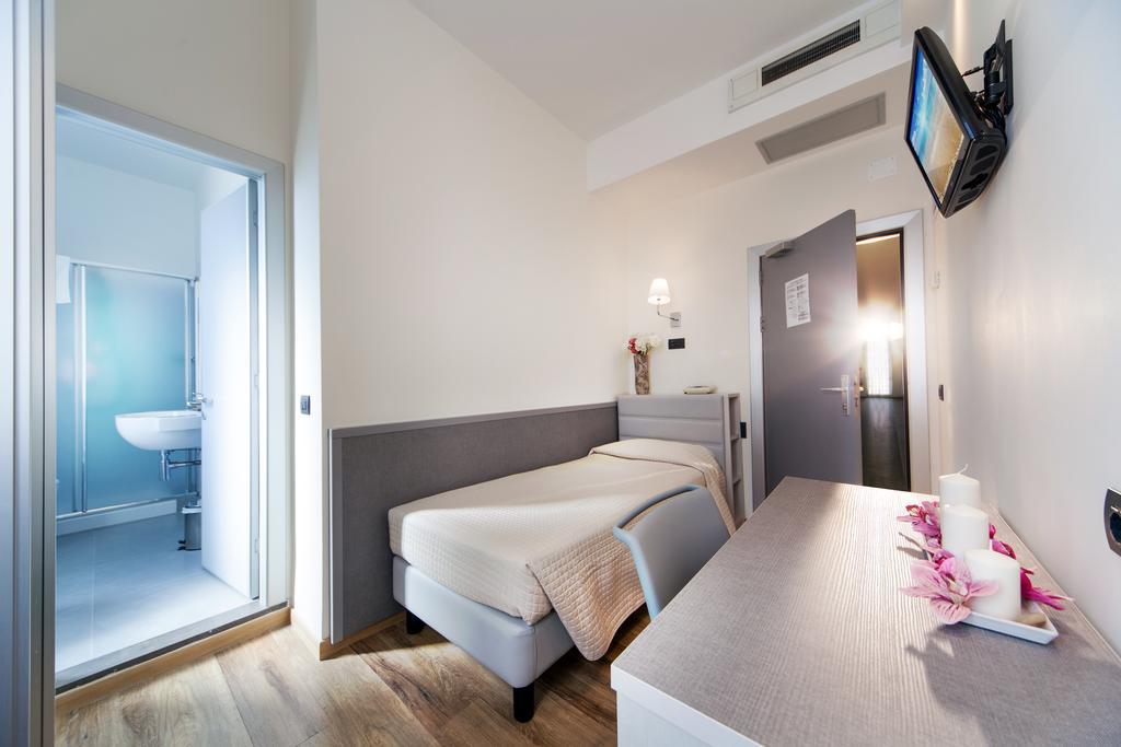 My Place Hotel ريميني المظهر الخارجي الصورة