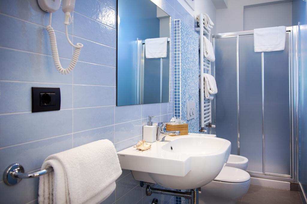 My Place Hotel ريميني المظهر الخارجي الصورة